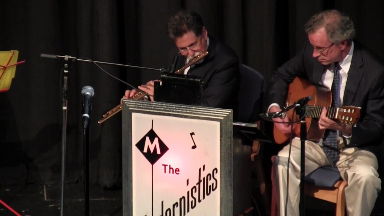 Guarda Bloom/Leighton Duo: Apple Jump su YouTube Guarda Bloom/Leighton Duo: Apple Jump su YouTube