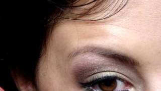 Review :MAX Factor 2000 Calorie Lash Plumper Mascara