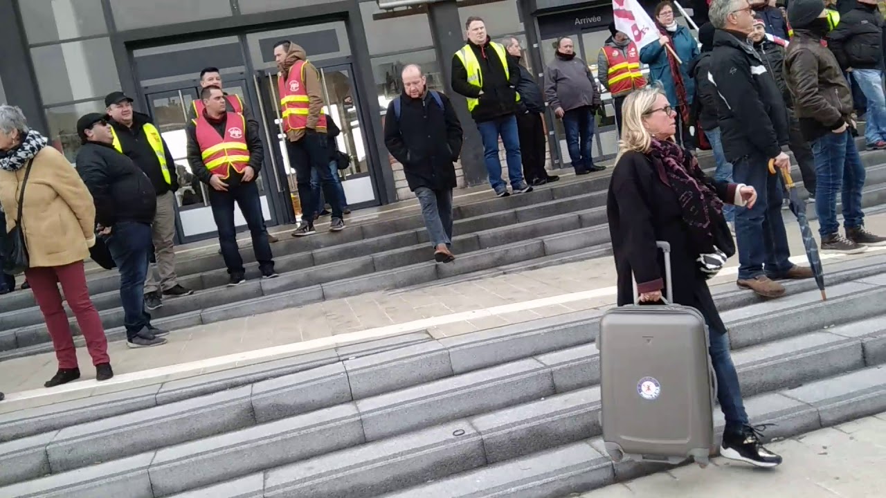 Gilets jaunes Dunkerque YouTube