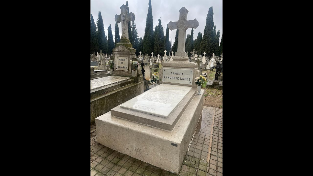 Homenaje Landrove y García Quintana Cementerio El Carmen Valladolid