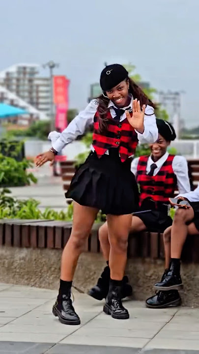 Ngishutheni- dance challenge 🥰🥰😍 #ngishutheni #eemoh #amapiano #tiktok #dance #southafrica #fyp