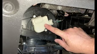 How To Diagnose and Fix Air Door Actuator on a 2008-2009 Ford Taurus / Mercury Sable