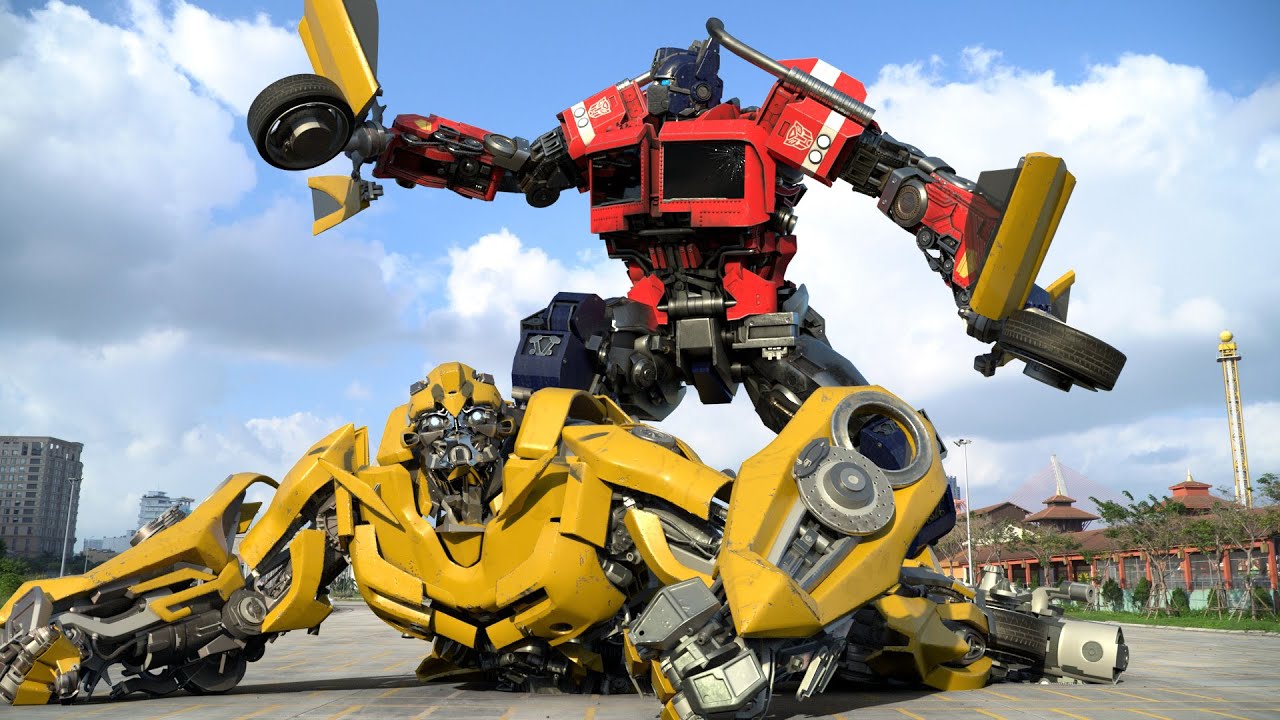 Оптимус против Бамблби | Эпическая битва трансформеров