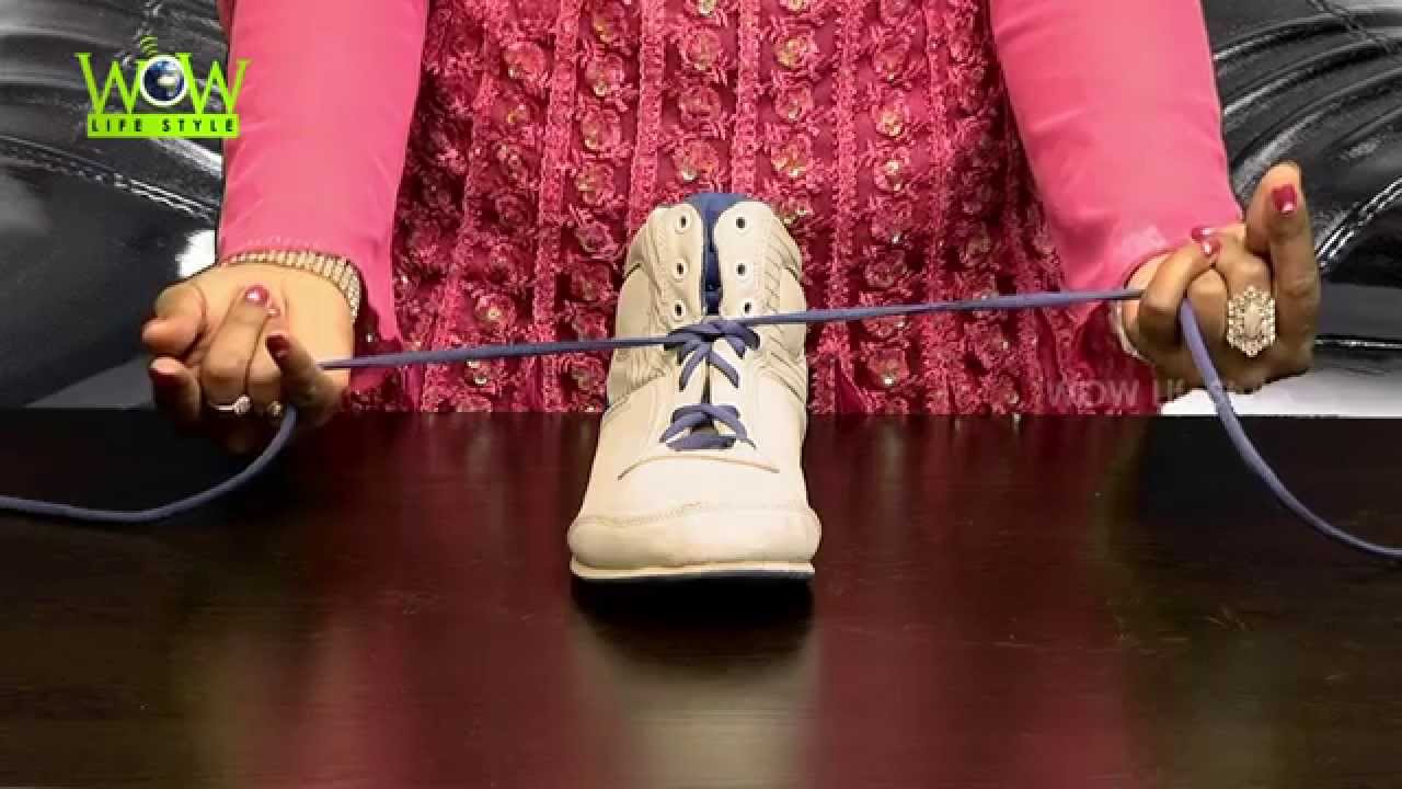 tie a shoelace in 2 seconds