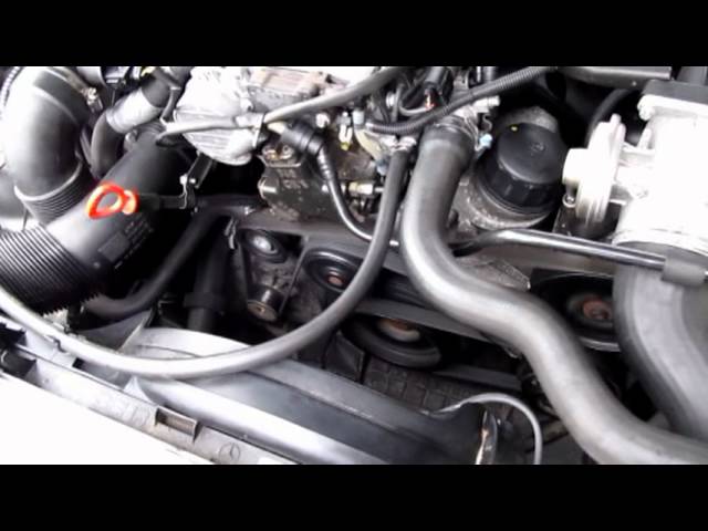 Merceds Benz W210 laturin vapaapyörä ja tuulettajan hihna - YouTube