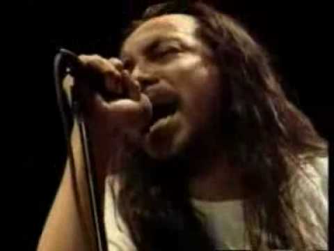 Lahirmu Bukan Untuk Dunia_Sweet Charity (Konsert Sejuta Wajah 1996)