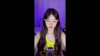 ASMR Sophia ❤️ Come Relax with Me 💤 | Soft Whispers & Gentle Sounds screenshot 3
