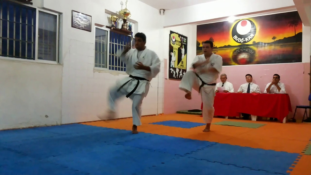 JIYU KUMITE   EXAME PARA PRIMEIRO DAN   DEZEMBRO DE 2013   BUDOKAN   MARANHÃO