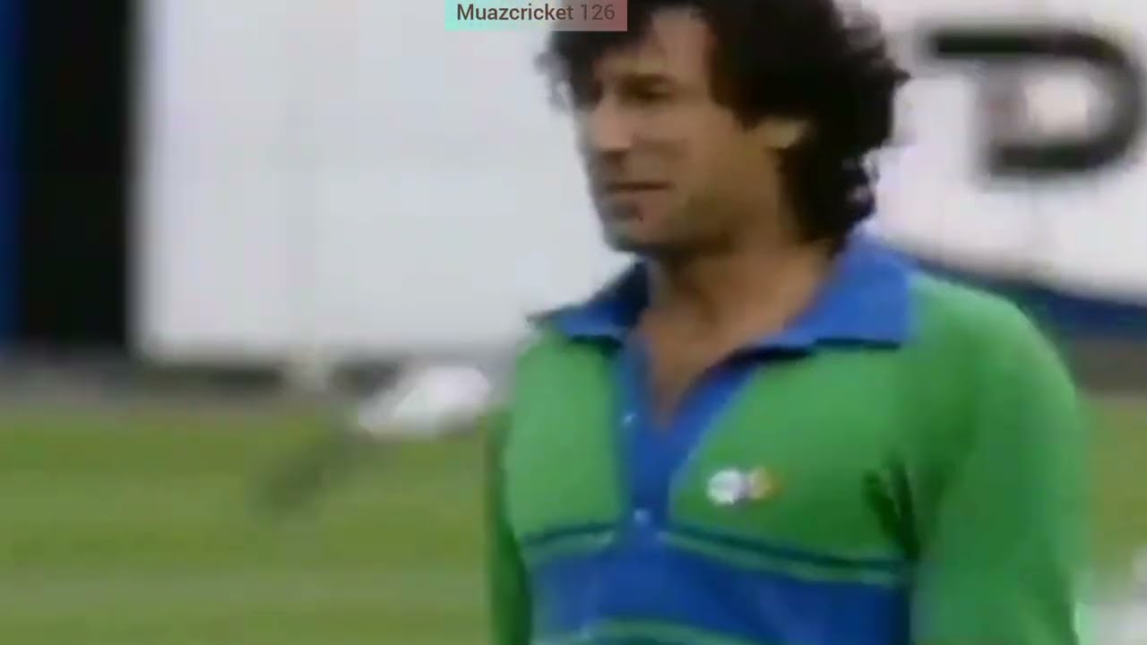 Imran Khan Three Back to back Magical Outswing delivery's / Against Australia 1981 World series cup/