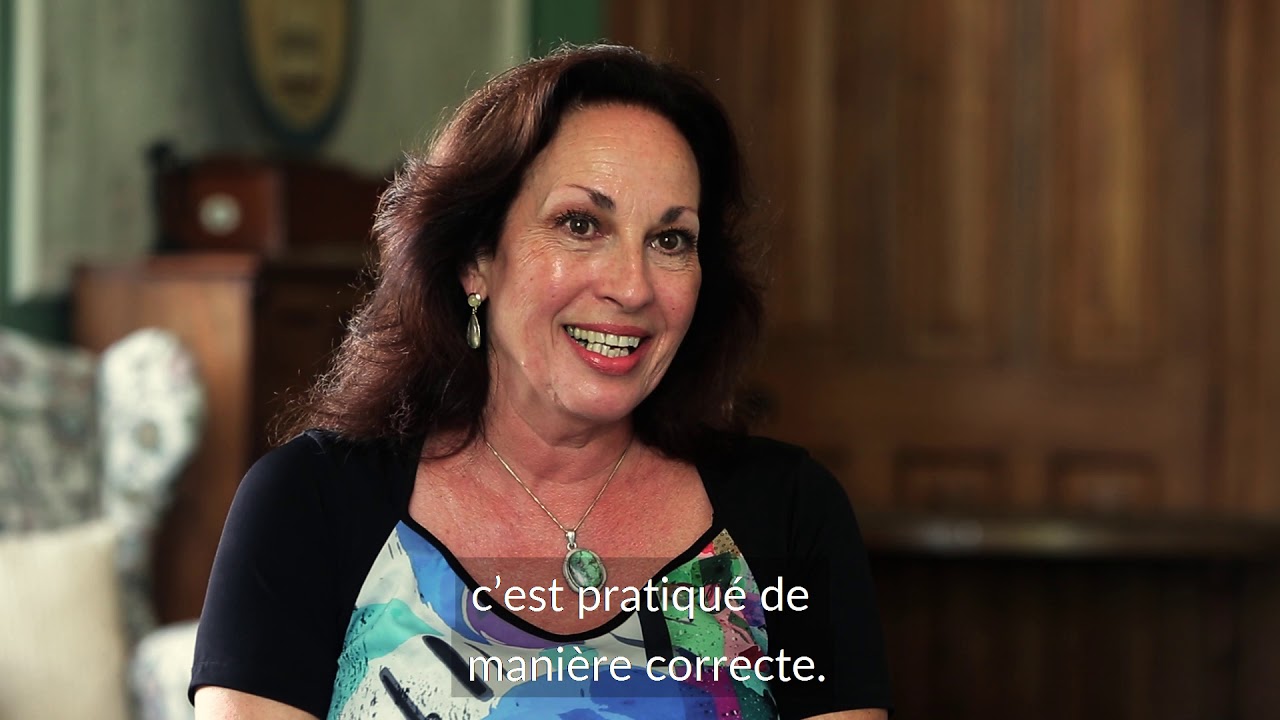 Une école des arts psychiques - Documentaire "L'Académie des Médiums" (Extrait)