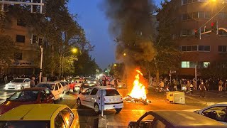 Iran : les manifestations continuent, la répression se durcit