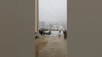 اليوم سقوط الثلج في دوكان ئةمرؤ باريني بةفر لةدوكان 