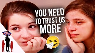 Supernanny Helps Father Have Emotional Chat With Teenage Daughters