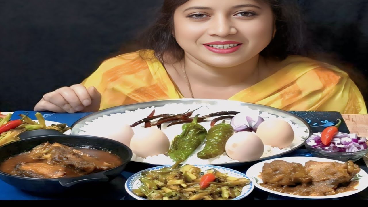 BIGBITES eating rice with spicy egg bharta,spicy Macher Matha r Macher jhal,chicken kosha #delicious