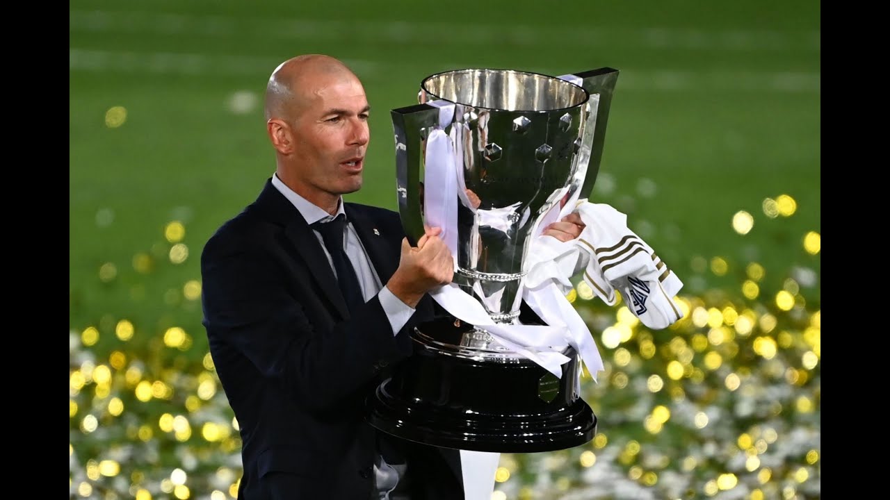 احتفال لاعبي ريال مدريد ب الدوري الاسباني 2020 2021 Youtube