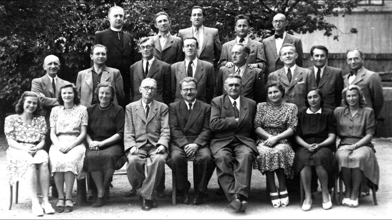 Historie gymnasia Znojmo - archivní film