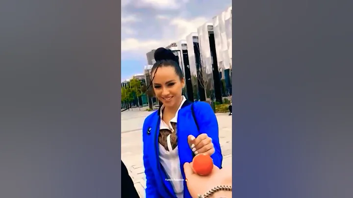 Beautiful girl hand reaction videos 😂😜😍 #shorts #subscribe #subscribe #handreaction #shortvideo