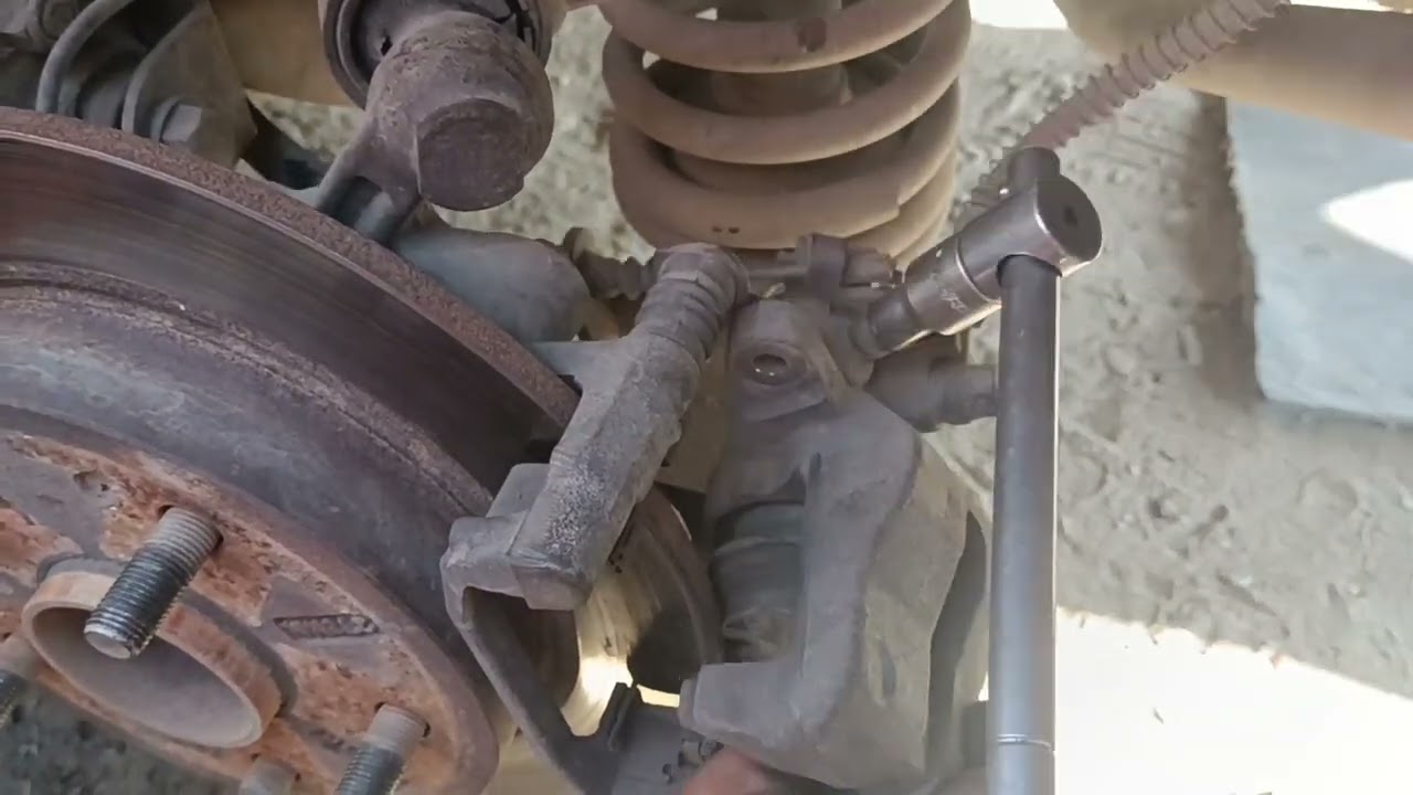 XUV 500 Rear Brake Pad Changing | XUV500 Rear Disc PAD CHANGE