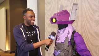 Transformers Shockwave & Modern Warfare Cosplayer at Retro Expo Montreal