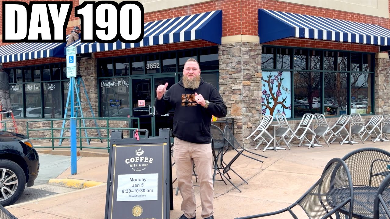 День 190. В центре внимания – любимое место в Уэйк-Форесте на мероприятии «Кофе с полицейским».