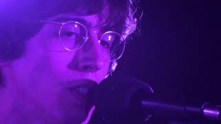 O Terno - "Eu não preciso de ninguém"