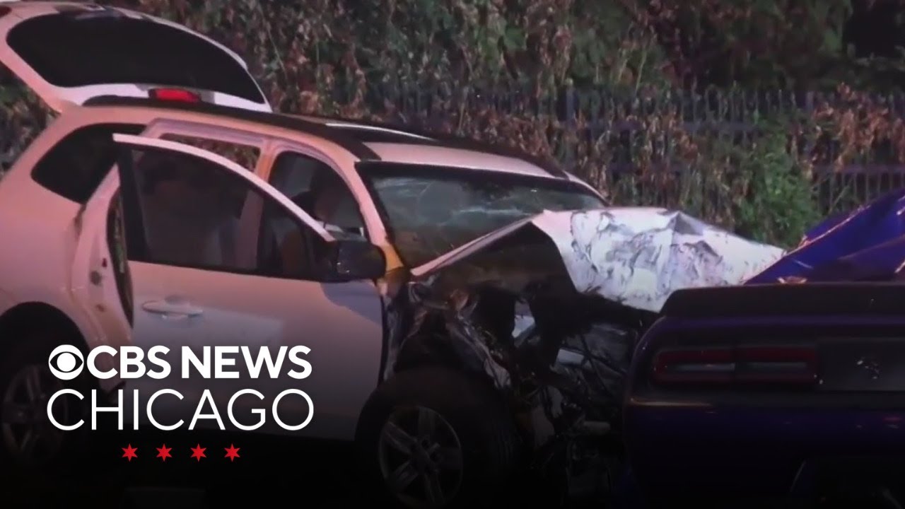 1 person killed in crash in northwest Chicago suburb - YouTube