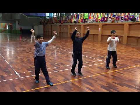 2018年1月18日秀朗國小四年級大會舞