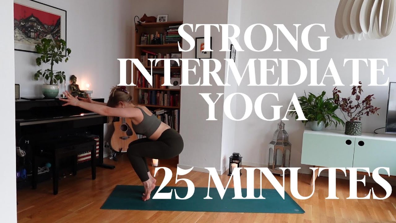 25 Minute Power Yoga for Flexibility and Strength - Intermediate Level ...