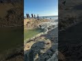 Connecting a river into the ocean in SoCal! This is how standup river waves are formed #surf #river