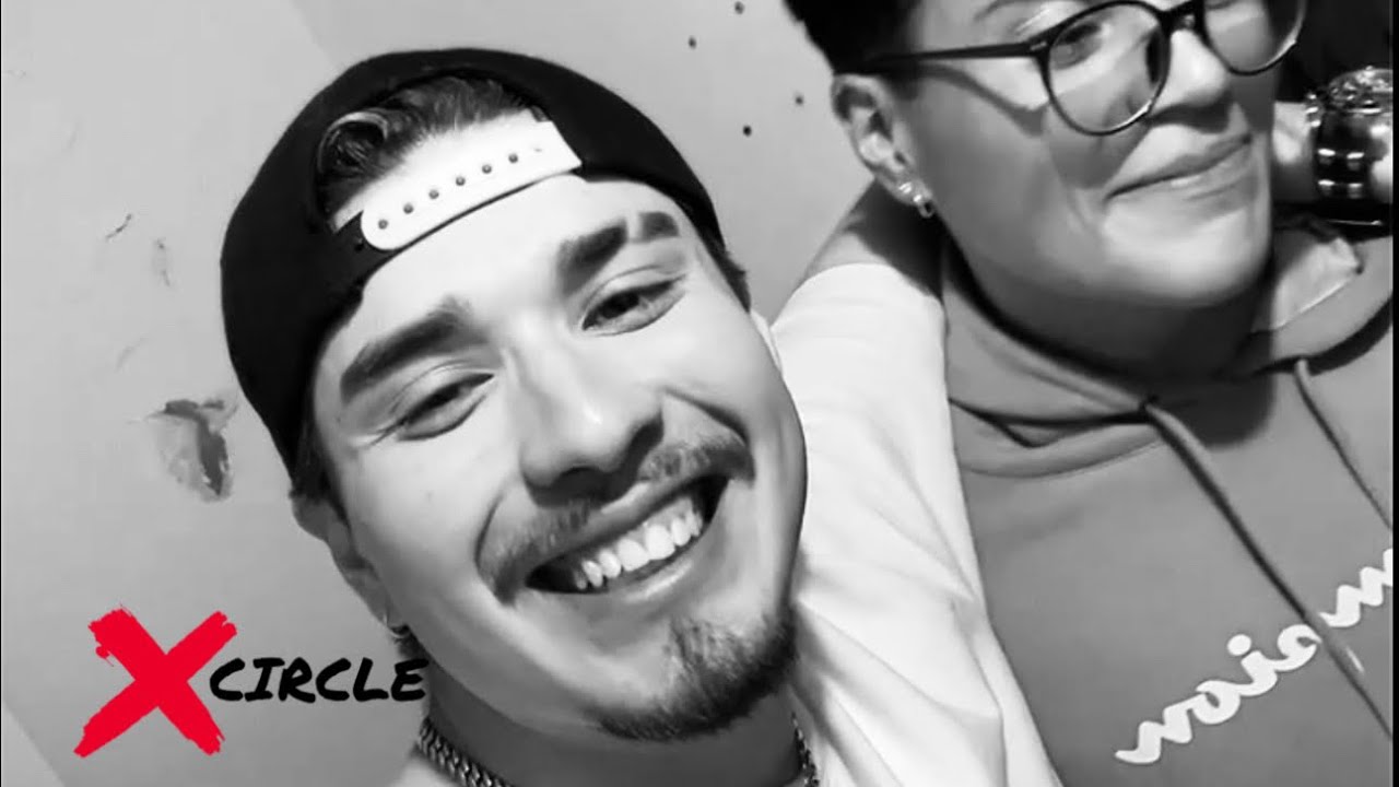 Watch JESUITASX - KEVIN TORO (Video Oficial) on YouTube Watch JESUITASX - KEVIN TORO (Video Oficial) on YouTube