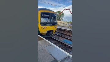 GWR Class 802 Passing Castle Cary at speed