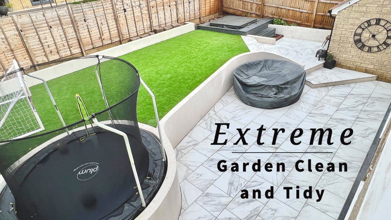 GARDEN EXTREME CLEAN WITH ME 🌿 LOCK UP FOR WINTER | CLEANING MOTIVATION 