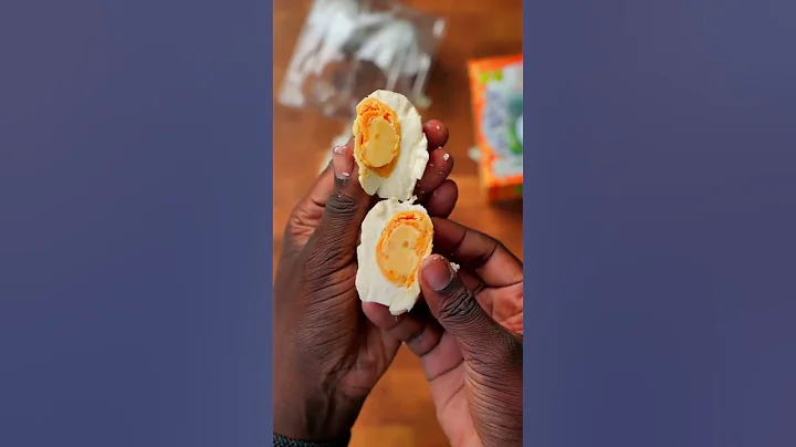 These Eggs Are So Salty | Salted Duck Eggs - DayDayNews