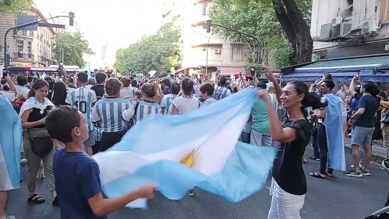Argentina Wins 2022 World Cup | Streets of Buenos Aires | Los Muchachos