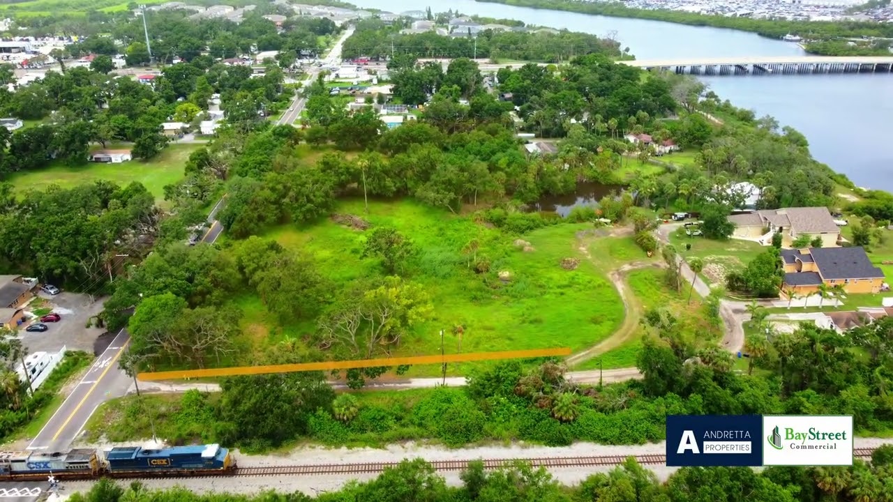 Video   5116 Palm River Rd, Tampa, FL 33619