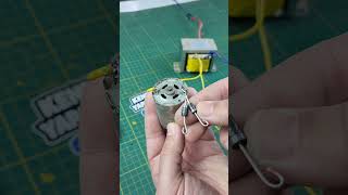 Basit ileri geri devresi yarım doğrultma  #motor #ilerigeri #deney #elektrikdevresi #işeyararşeyler