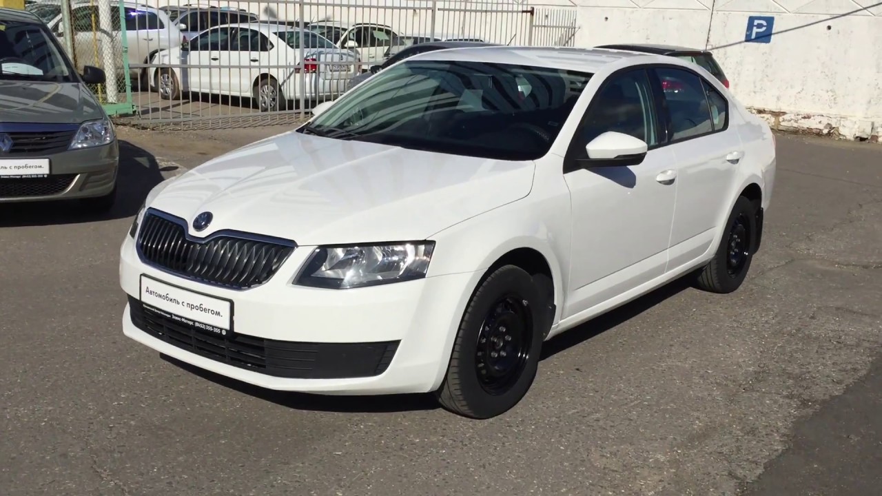 Купить шкода с пробегом краснодарский. Skoda Octavia 1.2 МТ 2014. Skoda Octavia 2pматово белая.