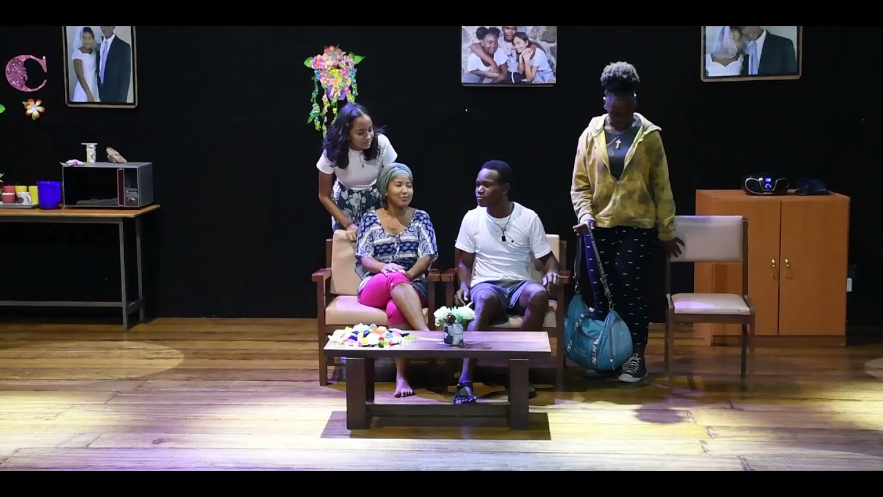 AKoz enn Dantifris (TRC Drama club)