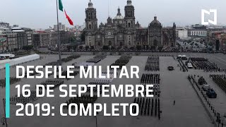 El presidente Andrés Manuel López Obrador encabeza el desfile cívicomilitar por el 209 aniversario