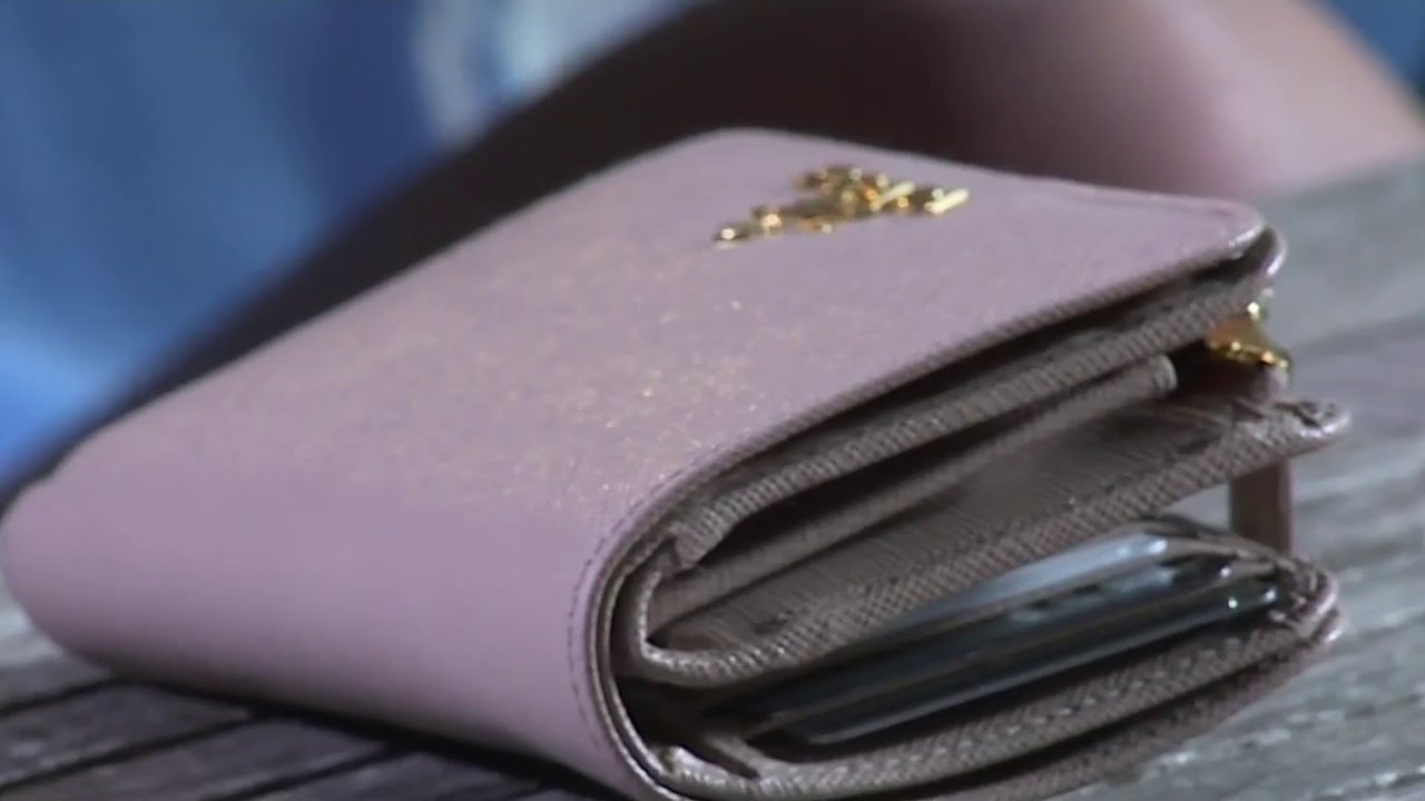 Good Samaritan returns found wallet with hundreds of dollars inside ...