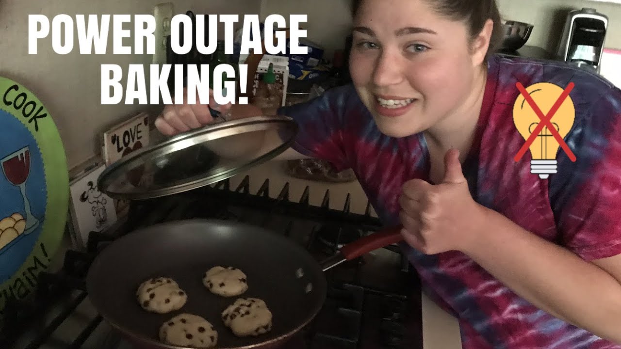 BAKING COOKIES IN A POWER OUTAGE! - YouTube