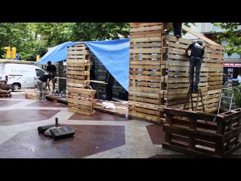 Vídeo: Terrasses De Palets: Com Fer Una Terrassa De Palets Amb Les Teves Mans Al País Pas A Pas? Com Construir Una Terrassa D'estiu A La Casa I Fer-hi Un Pis?