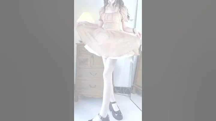 艾特列表第一個穿碎花裙給你看 #原相機 #碎花裙 @抖音小助手 #戀愛戴范琦 #七夕禮物#110 - 天天要聞