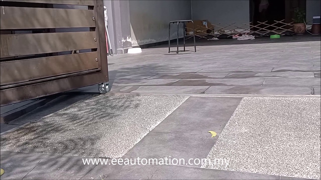 We Are Specialist For Replacing Folding Auto Gate Bottom Wheel Autogate Roller Youtube