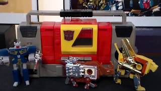Terrific Transformers Reviews-Generation 1 Blaster and Cassettes