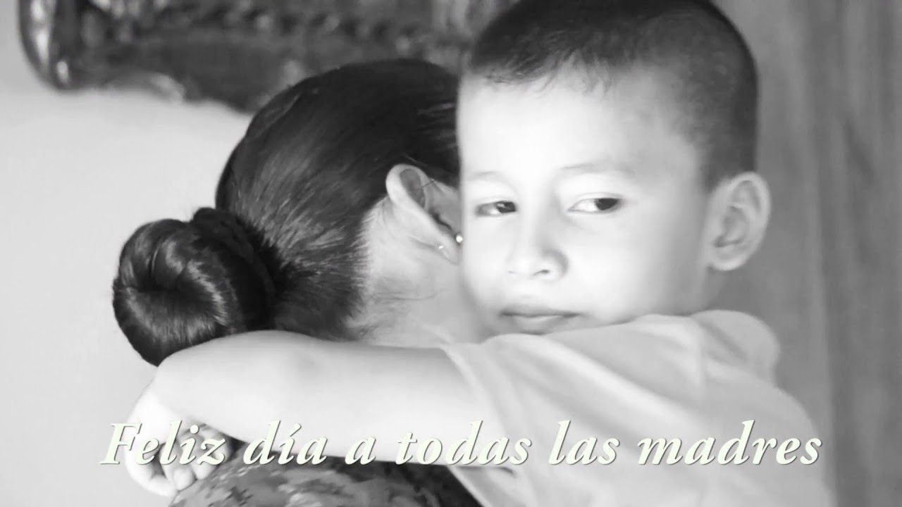 La Fuerza Aérea expresa un saludo a las madres aereas