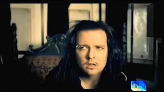 Korn - Alone I Break [HD 720p] chords