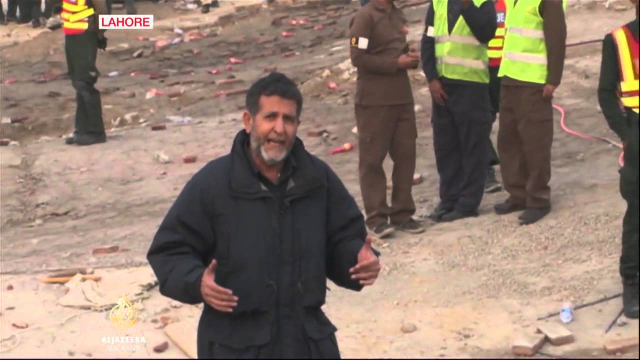 حيدر يتحدث عن انهيار مبنى متعدد الطوابق في لاهور