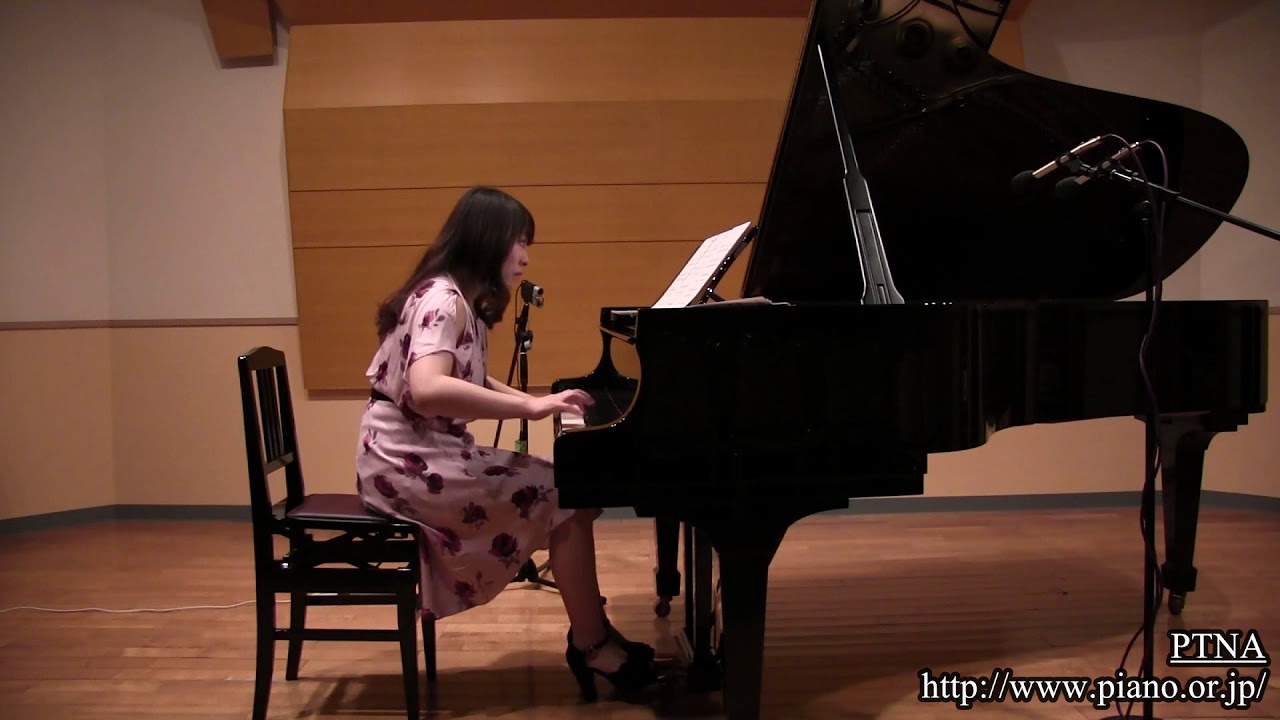 Tominaga Aiko / Suzuki Miki - Minstrel - YouTube