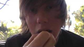 Loud Fingerless Whistle Tutorial